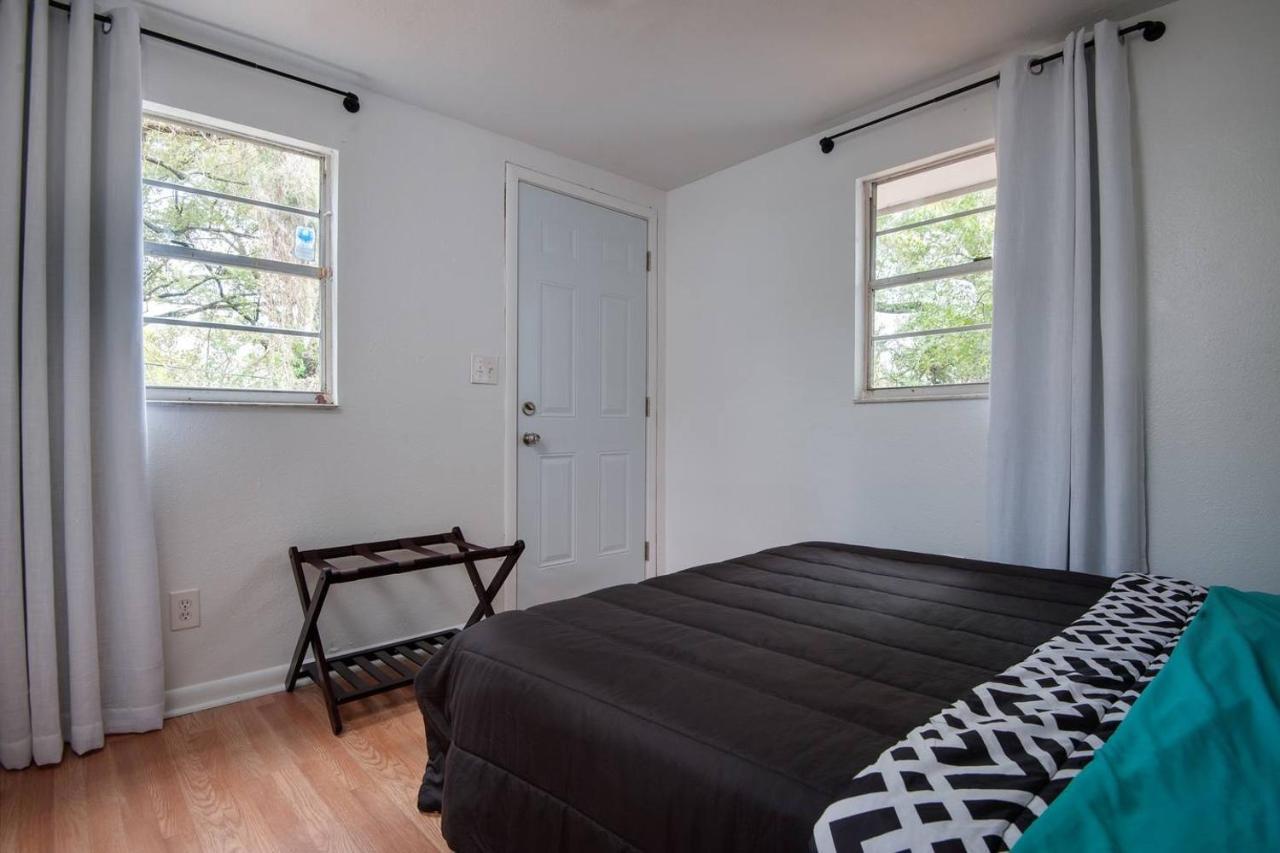 **Tampa Urban Convenience ** Villa Екстериор снимка